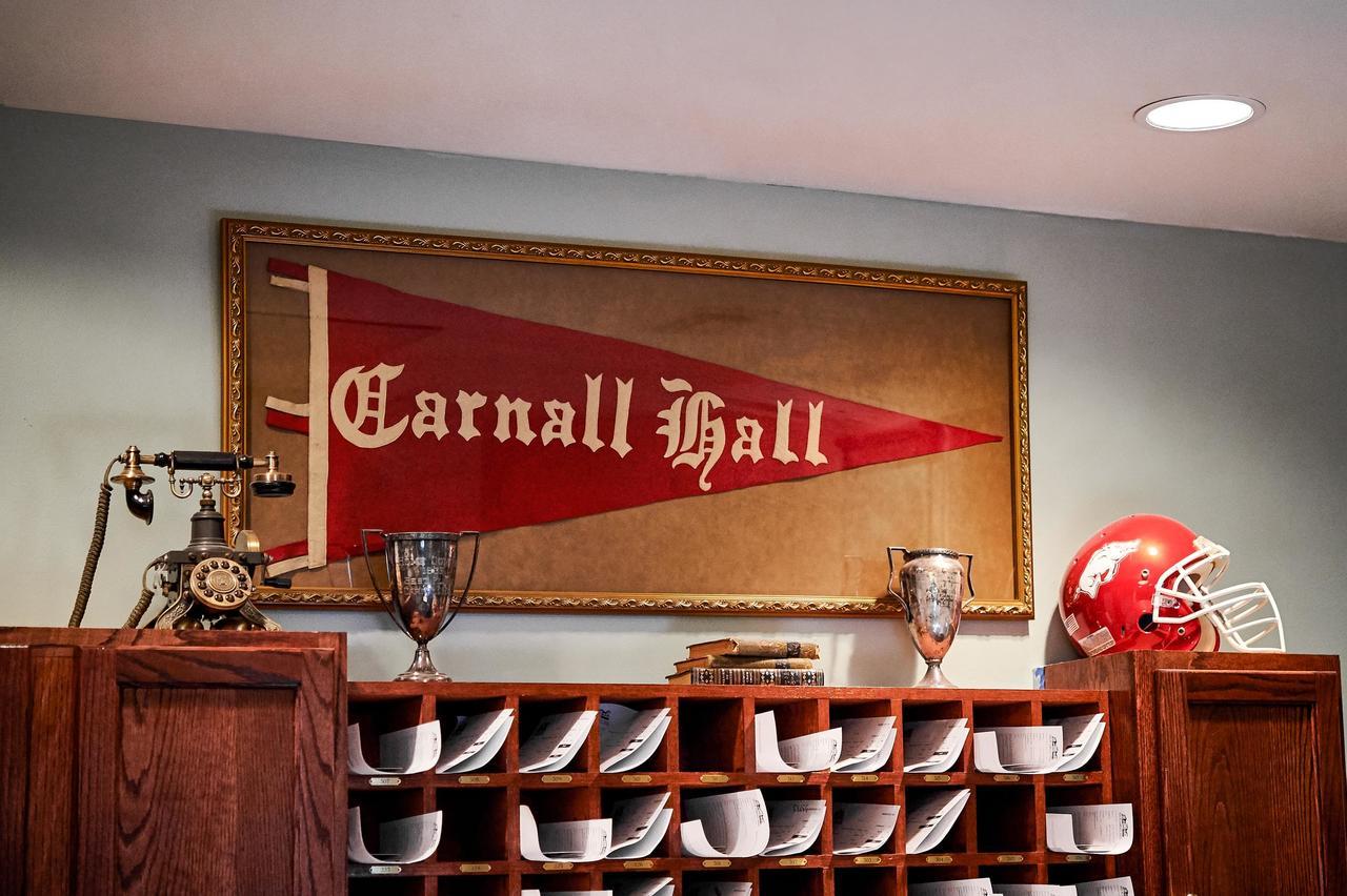 Inn at Carnall Hall Fayetteville Exteriör bild